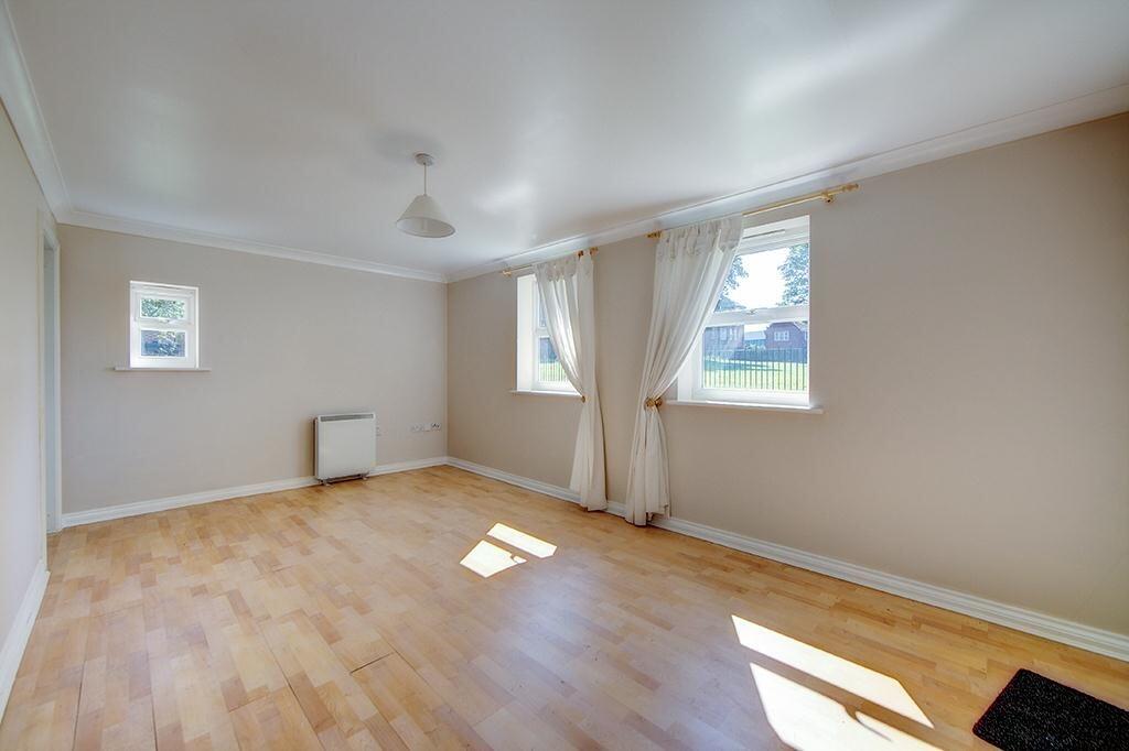 Apartment in Newcastle upon Tyne - View 2