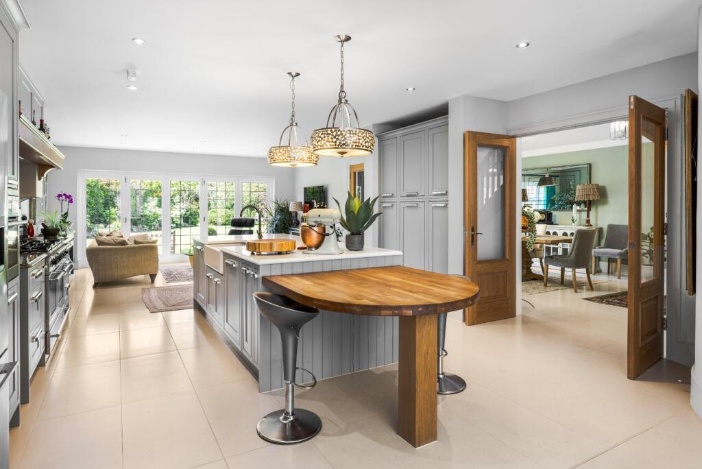 House in Waverley, Cranleigh - View 2
