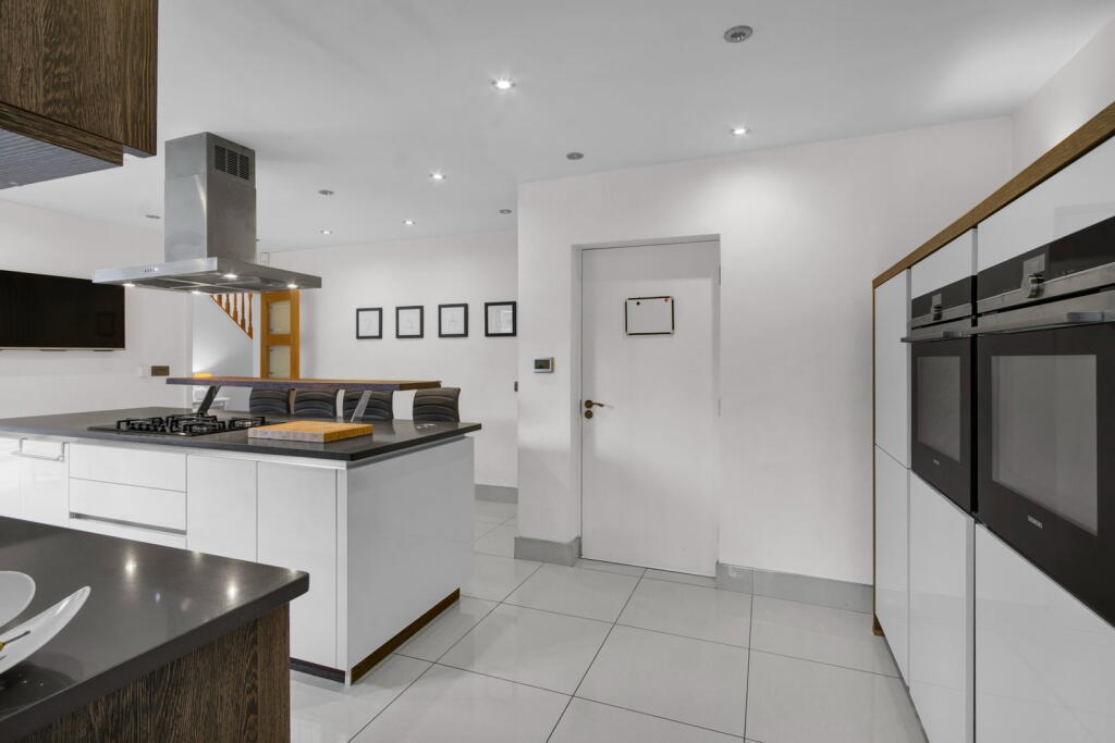 House in Walsall - More