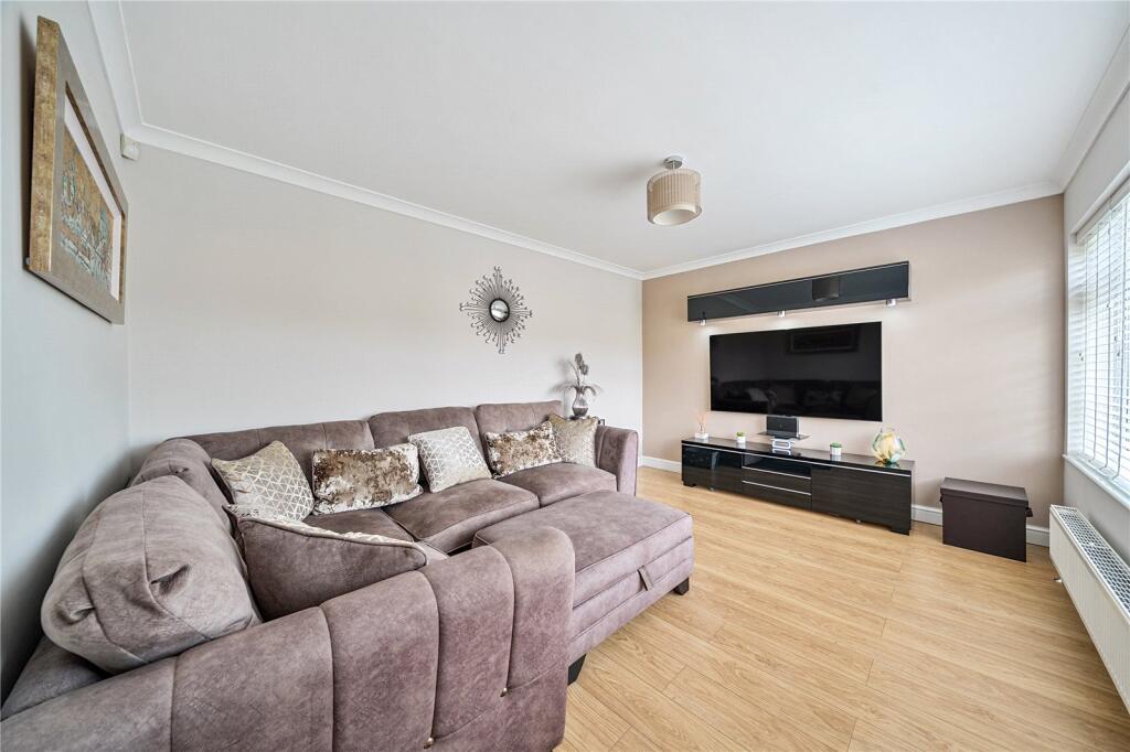 Wayside Walk, Harrogate, HG2 photo 3