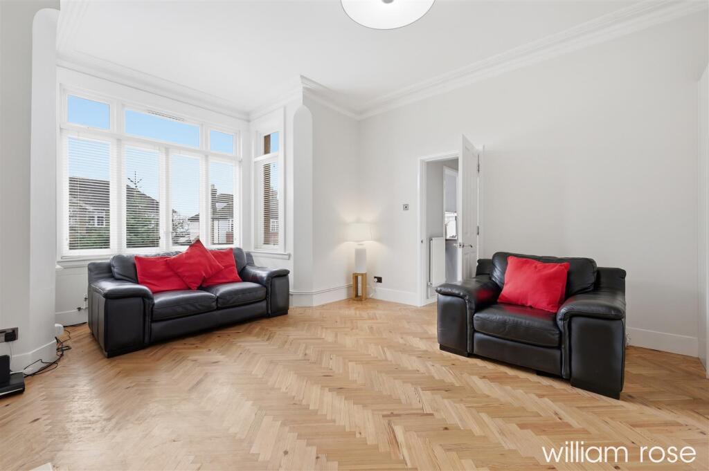 Montalt Road, Woodford Green photo 4