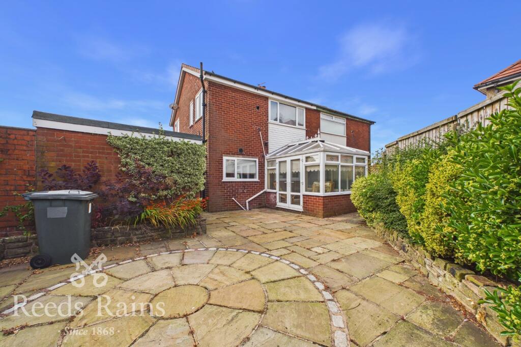 House in Chorley, Eaves Green - View 2