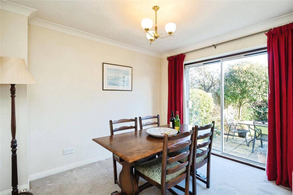 Mill Rise, Robertsbridge, East Sussex, TN32 photo 4