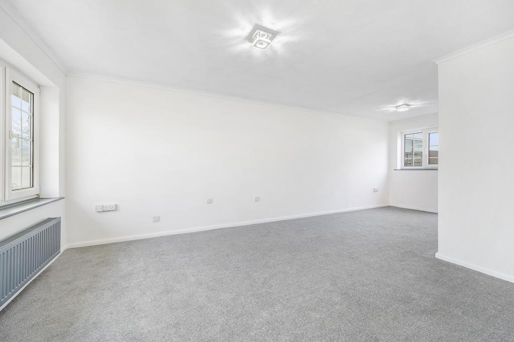 House in Peterborough - View 5