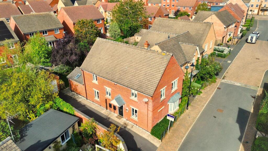 4-bed detached on Goldfinch Road, Uppingham, Oakham, £450,000