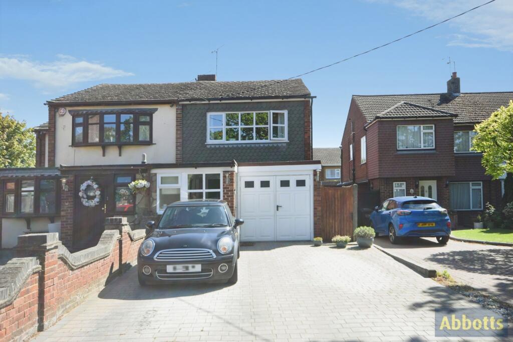 Main image of property: Rushbottom Lane, BENFLEET, Essex, SS7