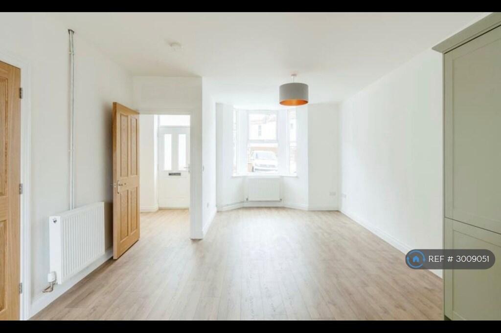 House in Bristol - View 4