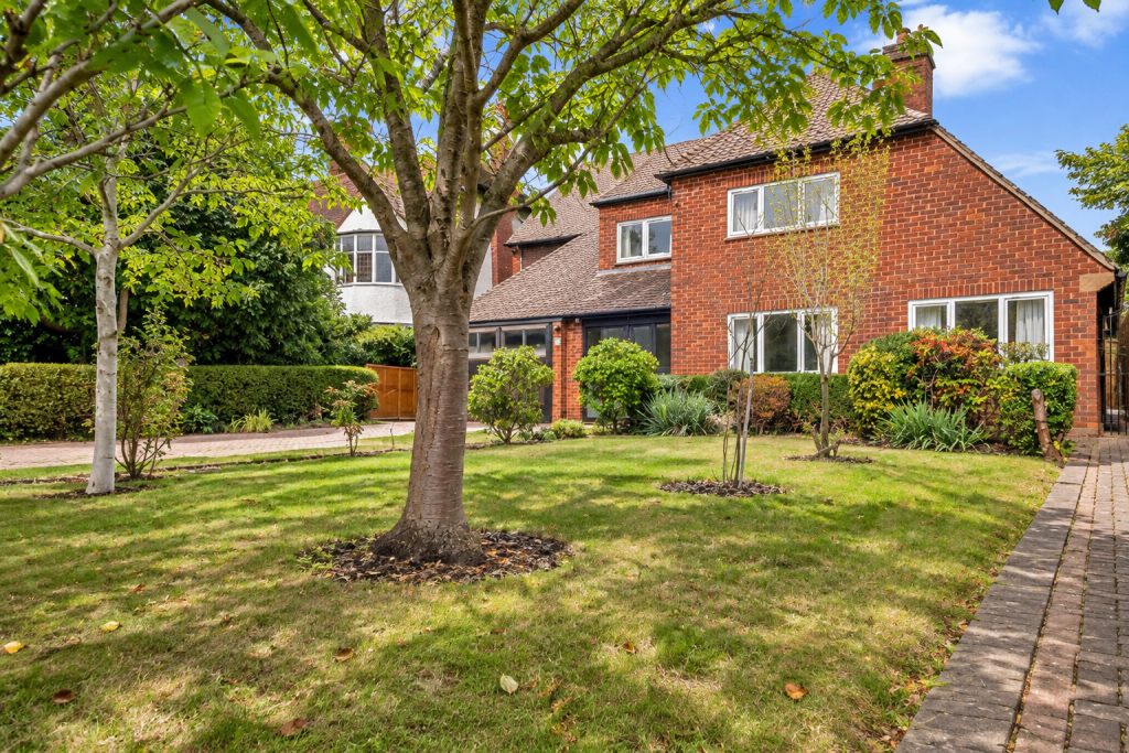 Banbury Road, Stratford-upon-Avon, CV37 7HN photo 3