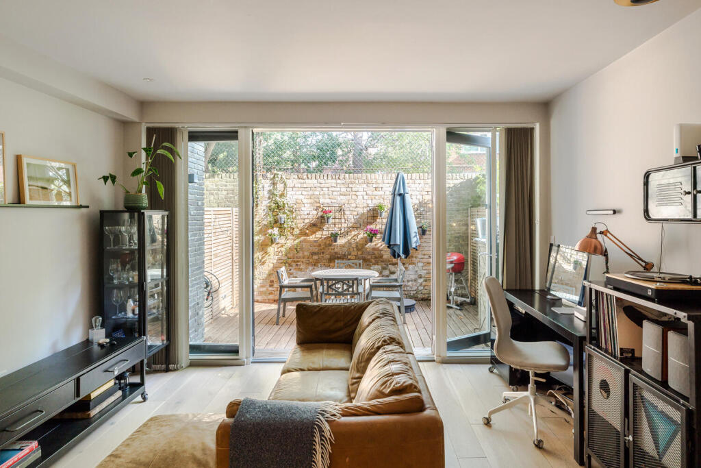 Main image of property: Alton Road, London SW15