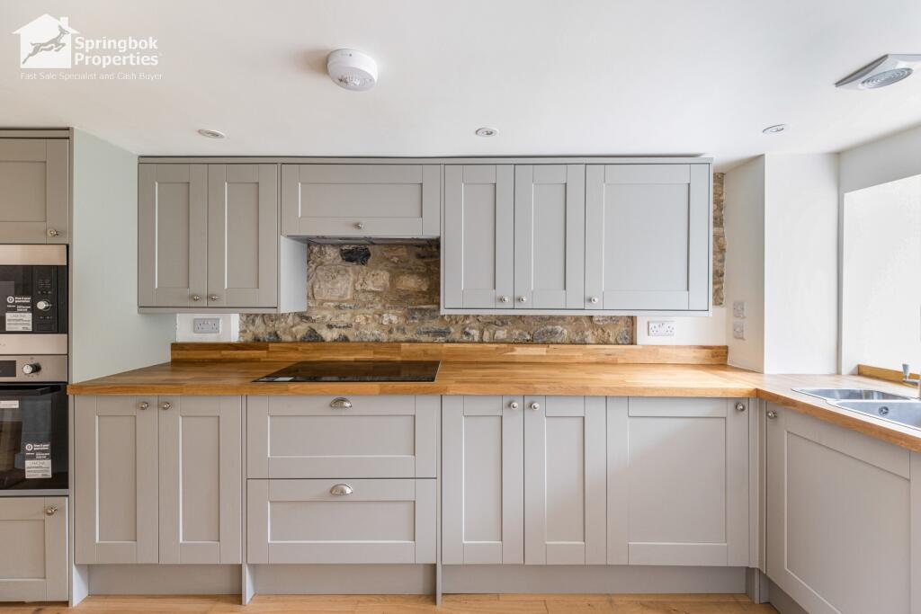 House in Whitfield, West Northamptonshire - View 6