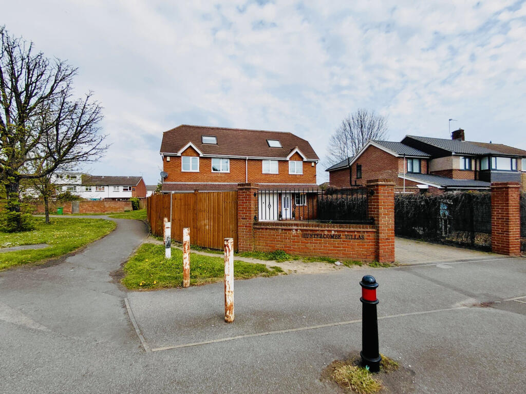 Bath Road,  Slough, SL1 photo 3