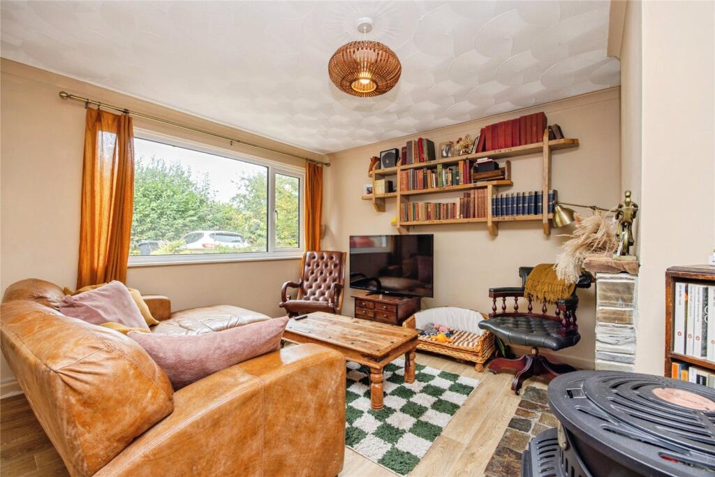 House in Plymouth, Cardinham - More