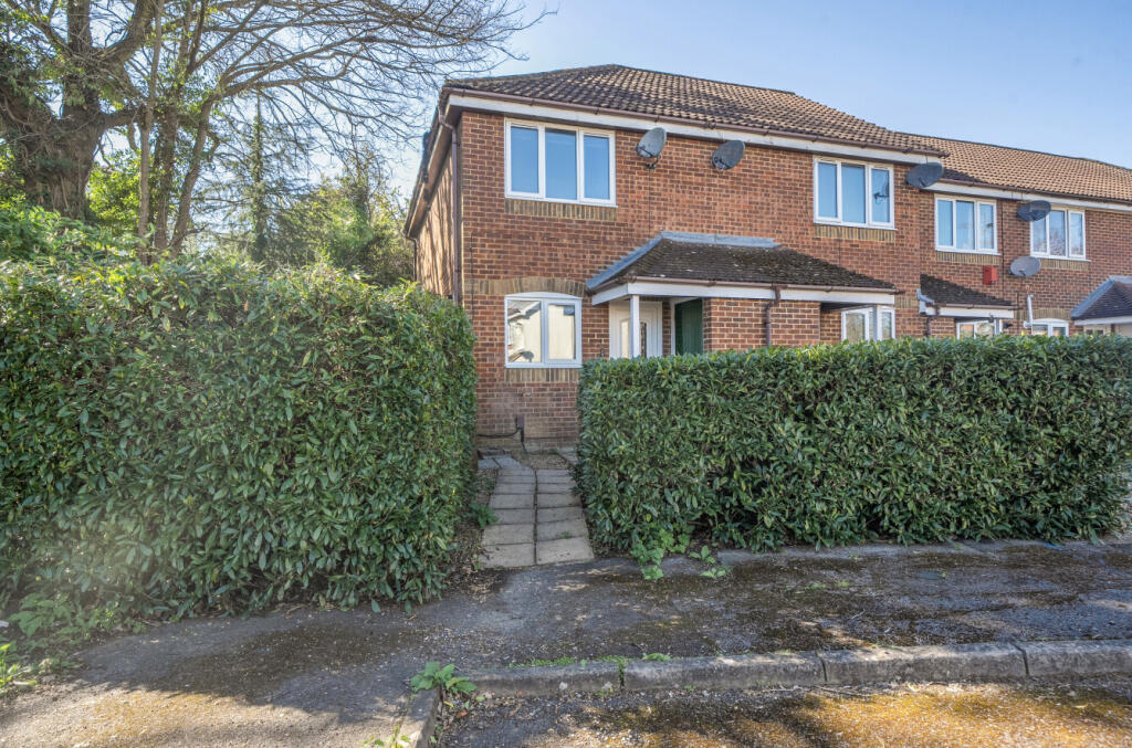 Main image of property: Milward Gardens, Binfield, Bracknell, Berkshire, RG12
