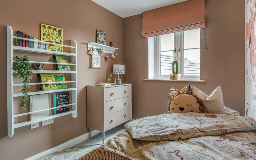 House in Coventry, Keresley - More