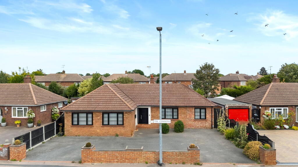 Main image of property: The Commons, Colchester