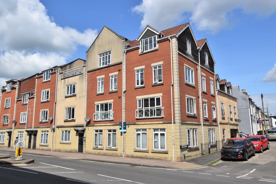 Main image of property: North Street - Bedminster