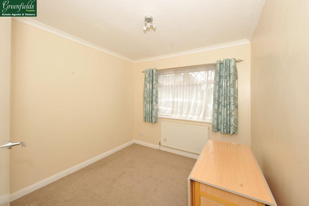 Apartment in Harrow - More
