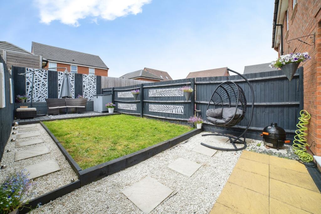 Moonbeam Way, Mansfield, Nottinghamshire, NG18 - View 2