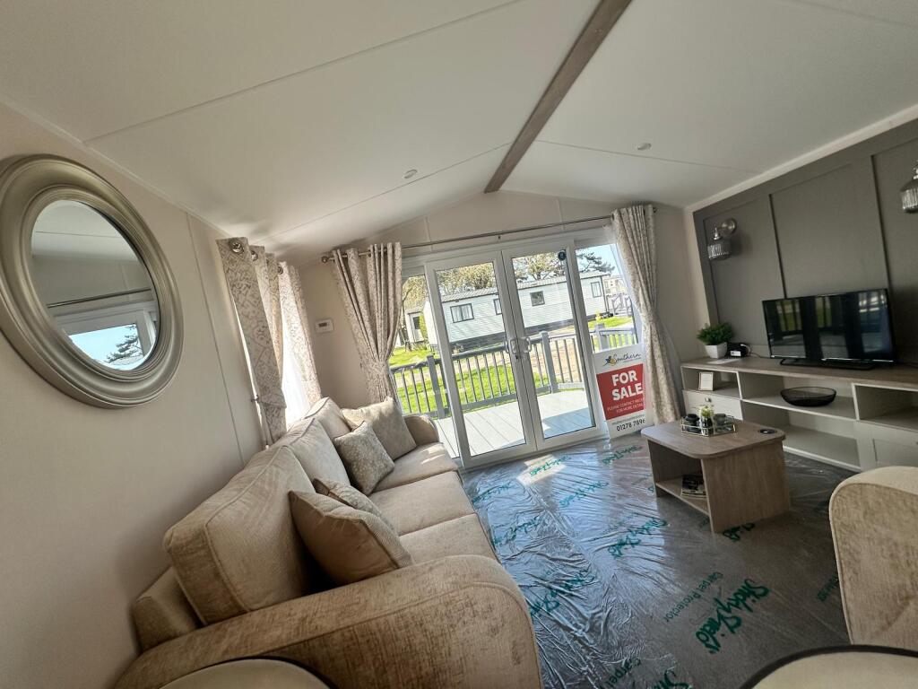 Two Bed Willerby Salisbury (38x12), St Agnes Holiday Park, Blackwater, Perranporth, Cornwall, TR4 8HS - View 5