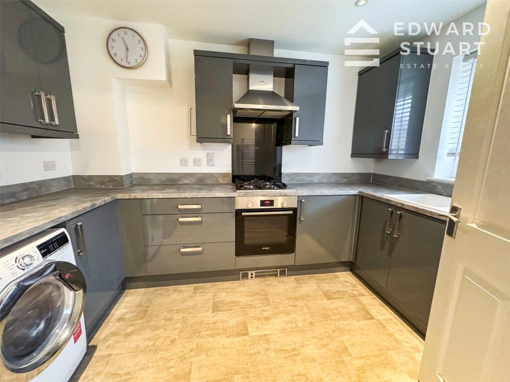 Deer Park Way, Thorney, Peterborough, Cambridgeshire, PE6 photo 2