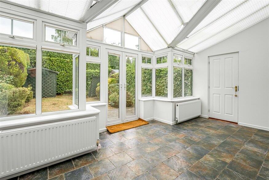Peppard Close, Redbourn, AL3 photo 5