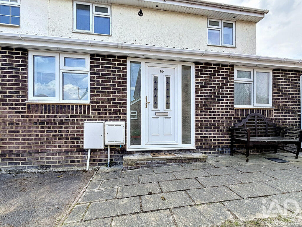 Main image of property: Thornbera Gardens, Bishop's Stortford, CM23