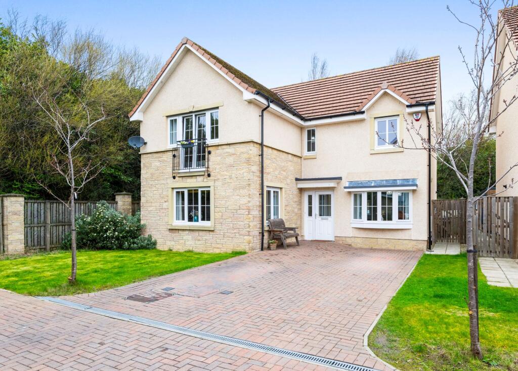 Main image of property: Kings Well Crescent, Broxburn, EH52