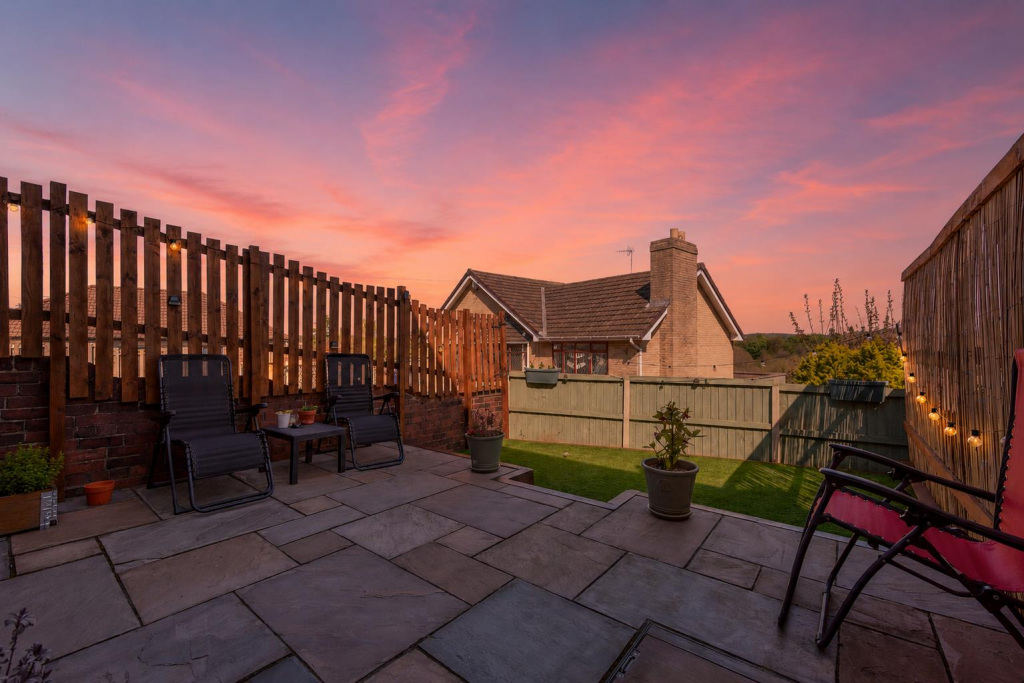 House in Sheffield, Whitley - View 4