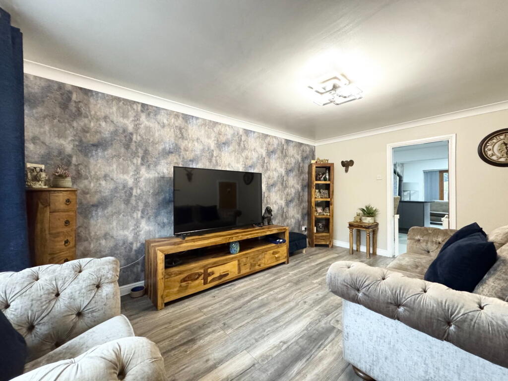 House in Barnsley, South Yorkshire - View 3