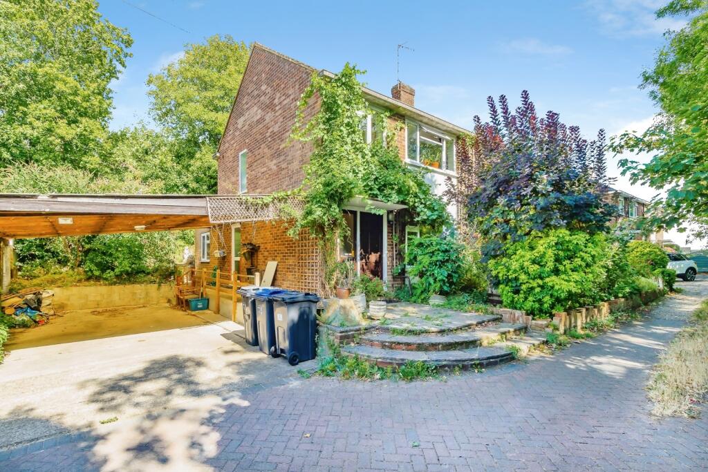 Main image of property: Famet Walk, Purley, CR8