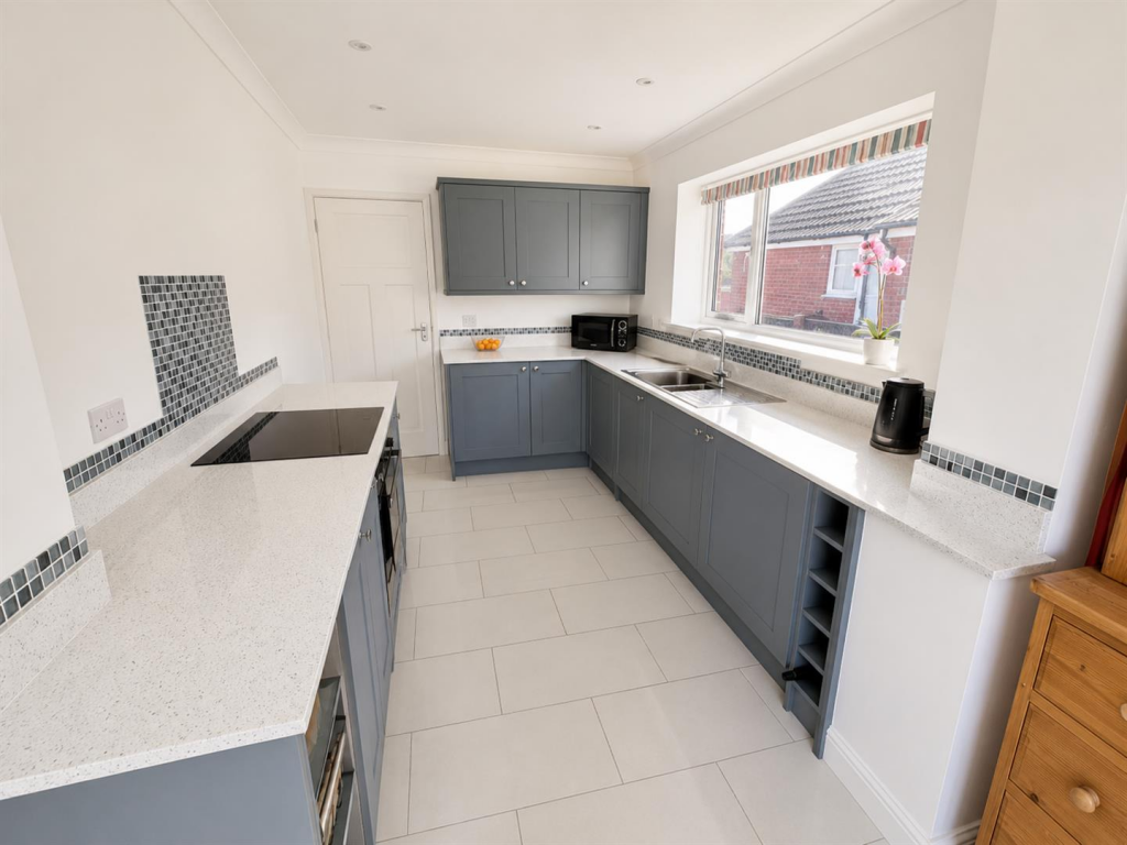 Walnut Drive, Stubbington photo 4
