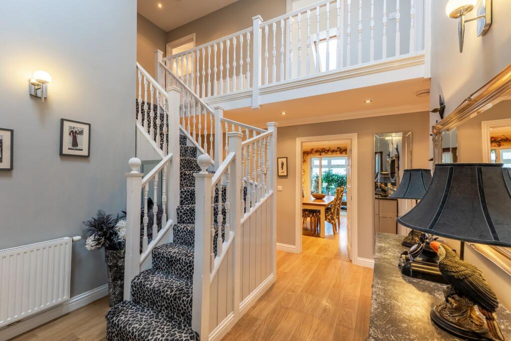 House in Llandrindod Wells - View 2