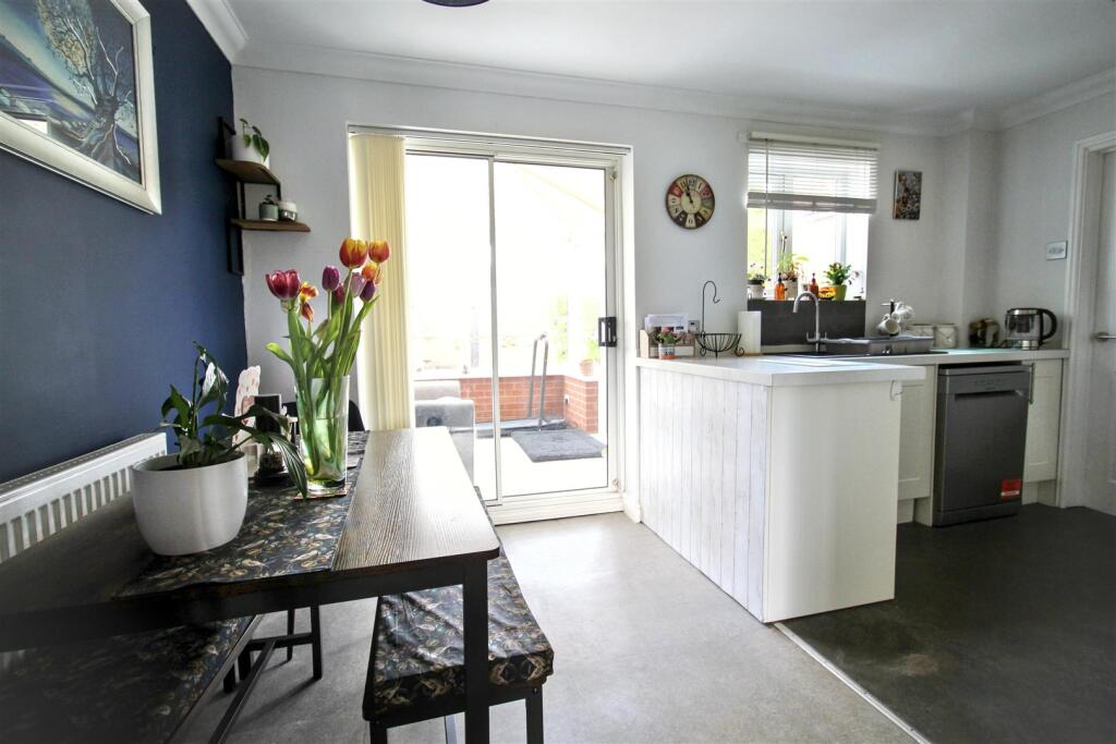 Wymer Drive, Aylsham, Norwich photo 3