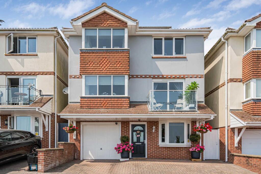 Main image of property: Sutton Close, Torquay, Devon, TQ2 8LW