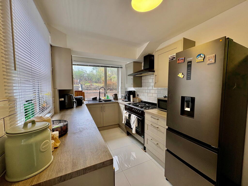 House in Dudley - View 5