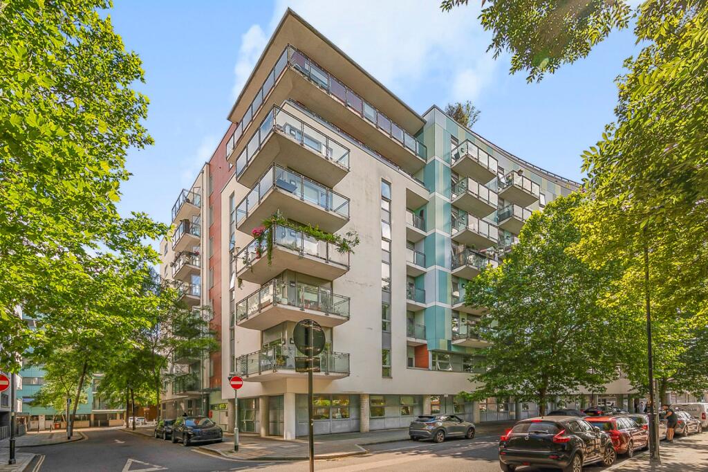 Apartment in London - View 5