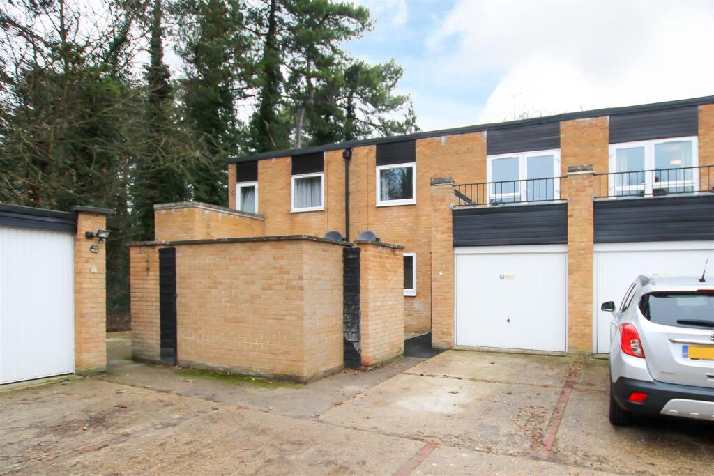 Main image of property: Greenlands, Cambridge