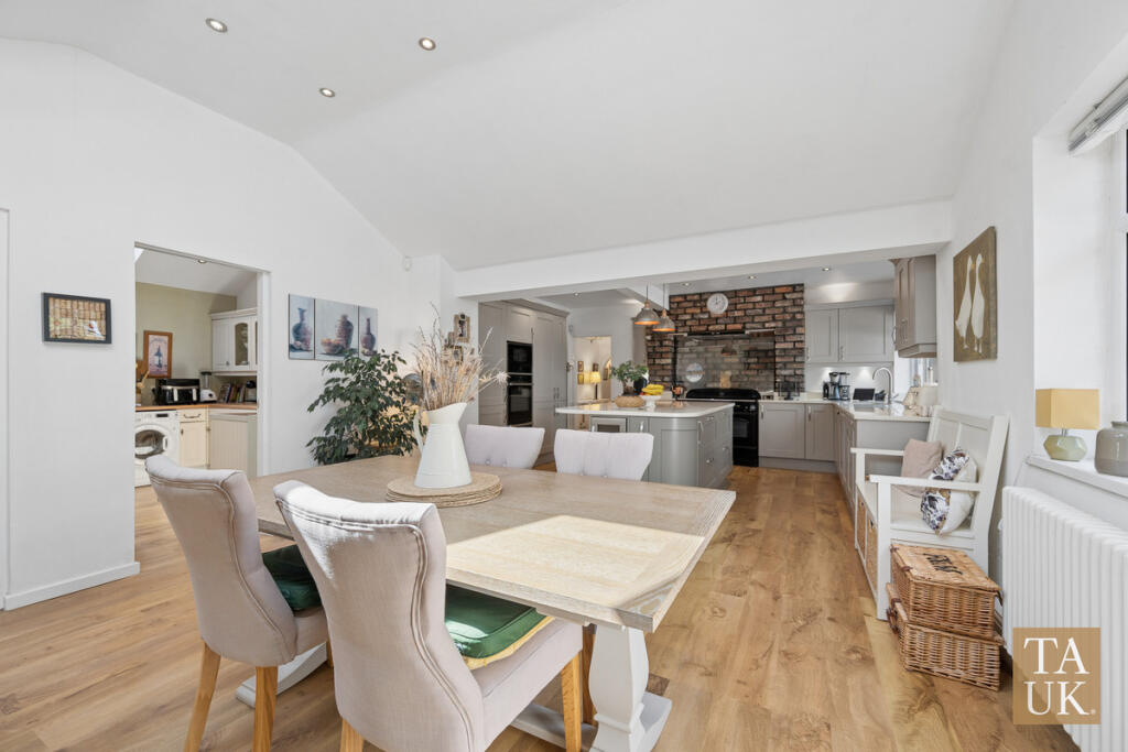 House in West Lancashire, Aughton Park, Aughton - View 5