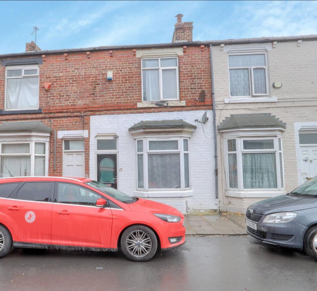 3-bed terraced on King Street, Middlesbrough, TS6, £75,000