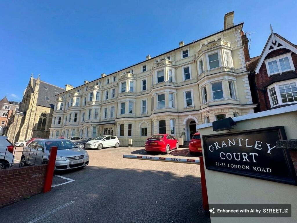 Main image of property: London Road, Grantley Court, TN1
