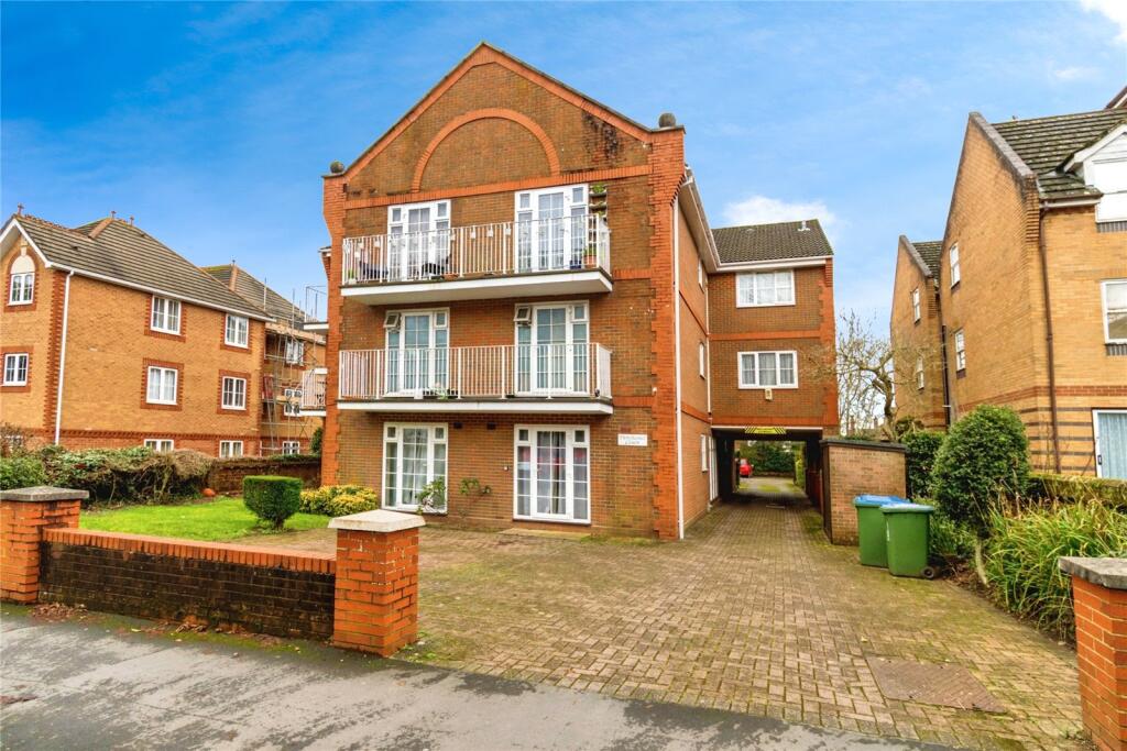 Main image of property: Westwood Road, Southampton, Hampshire, SO17
