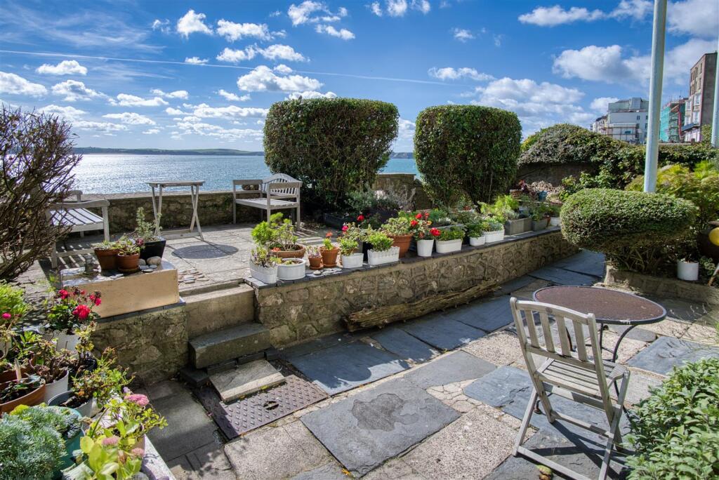 House in Tenby, Pembrokeshire - View 3