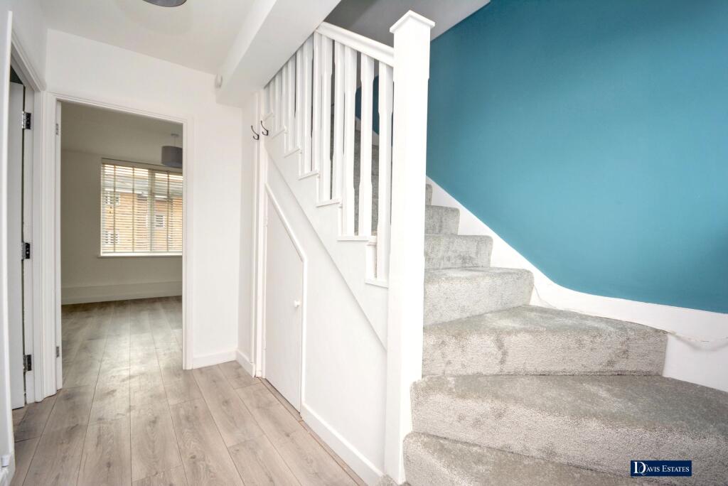 Apartment in London, Cranham - View 4