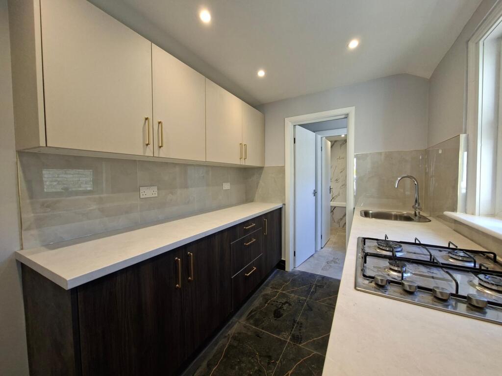 2 bedroom terraced house for rent
