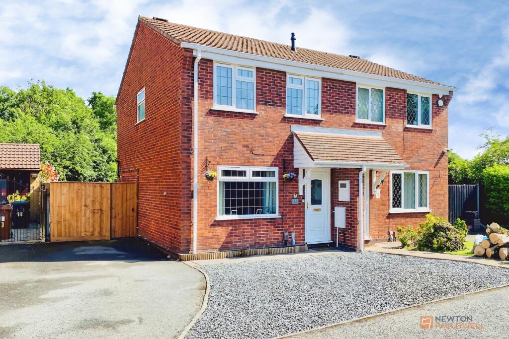 Main image of property: Newquay Close, Hinckley, LE10