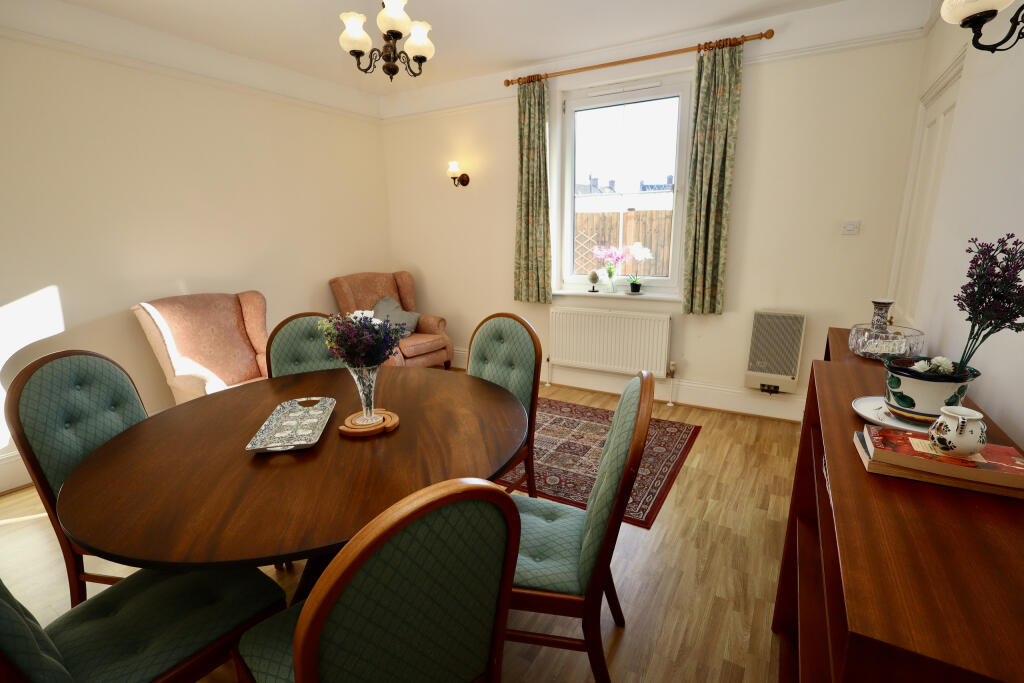 Additional image 15 of Central Wells