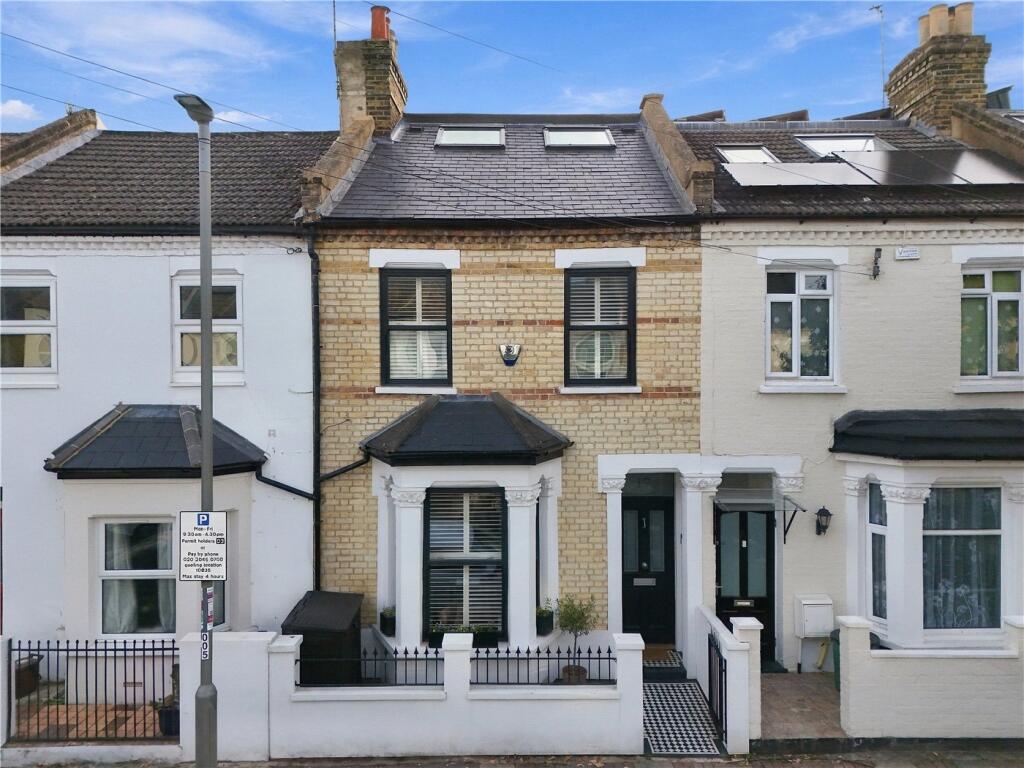 House in London - View 2