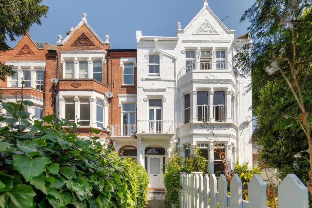 Main image of property: Clapham Common North Side, 
Clapham Common, SW4