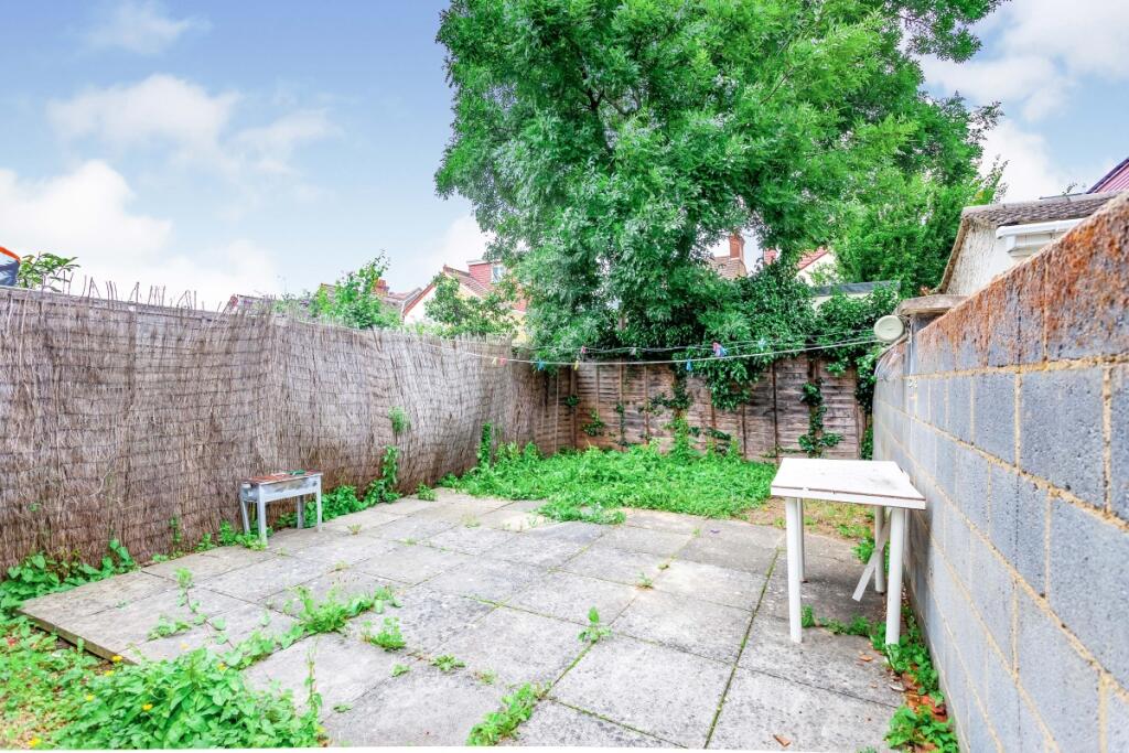 Property photo 8