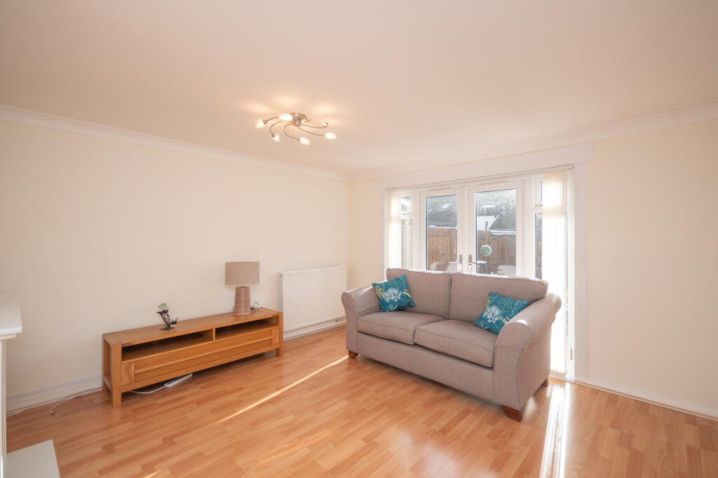 House in Cumbernauld, North Lanarkshire - More
